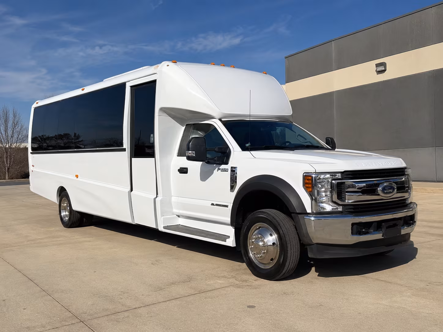 baldwin park ride to the game in comfort with a baldwin park charter bus