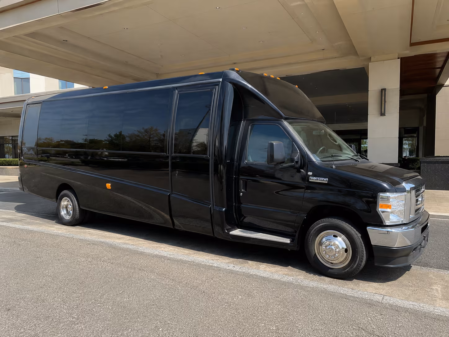 dodger stadium party bus rental