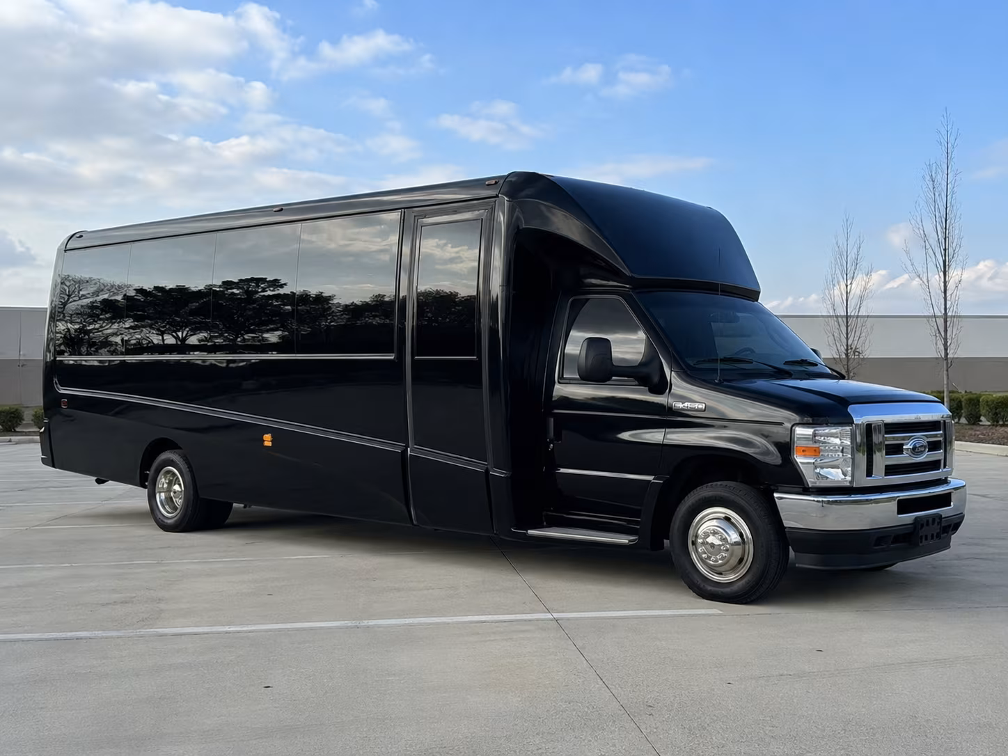 how the type of bus you choose changes the price in covina california