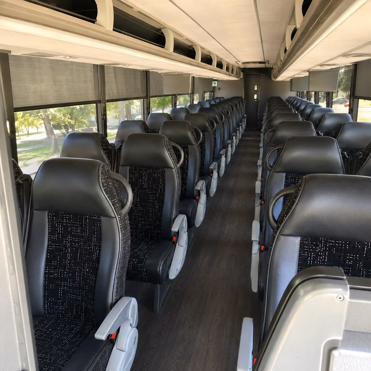 one bus handles the whole group on rams and chargers game days at sofi