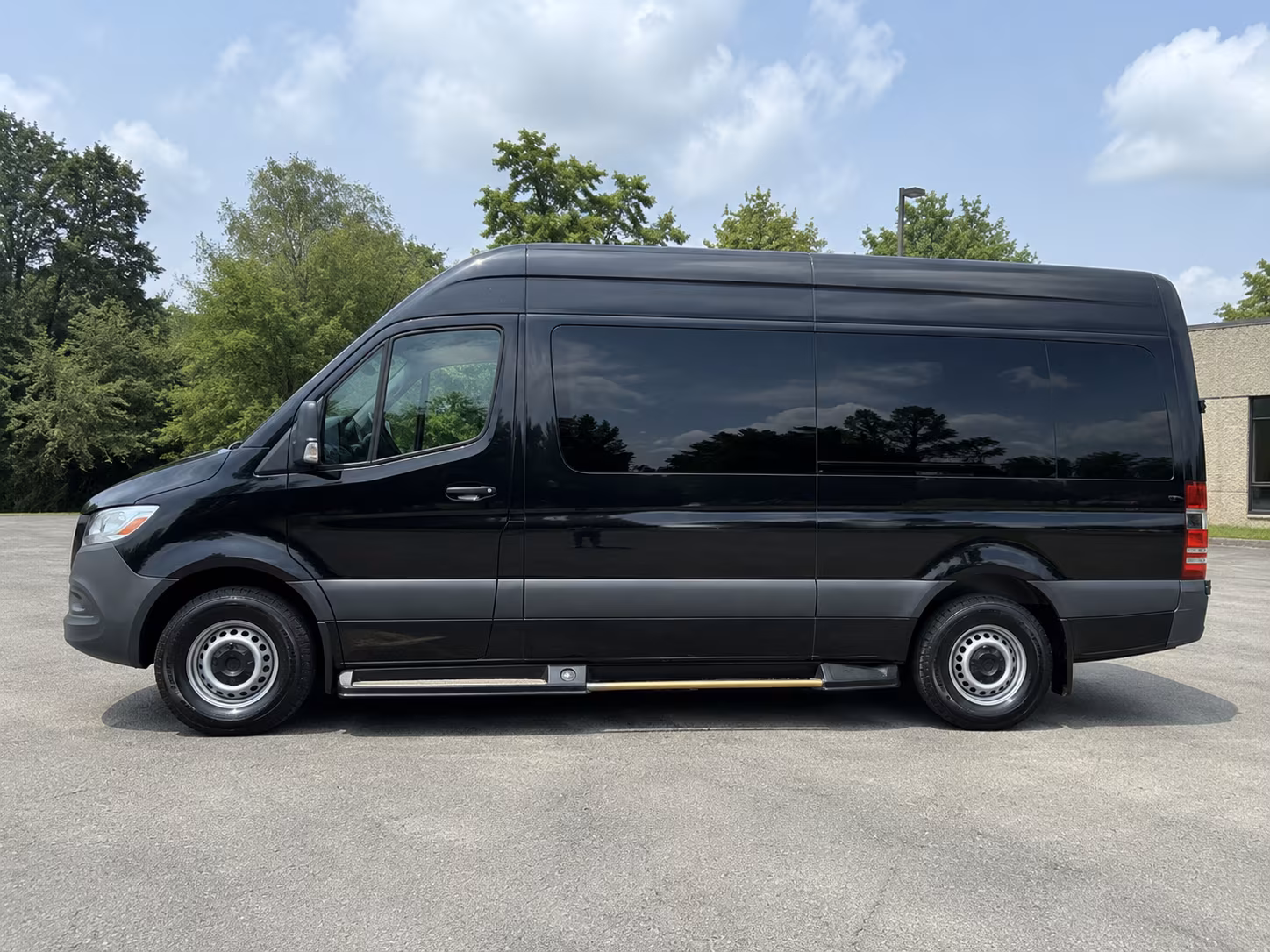 pomona streamline pomona employee transportation