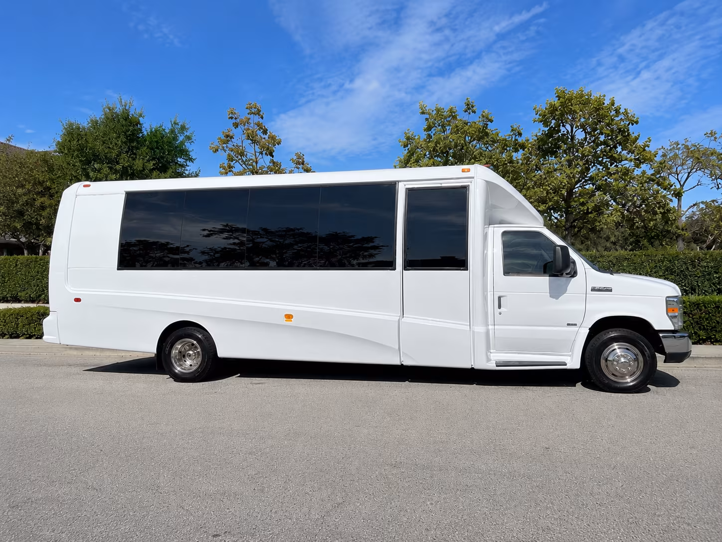 san dimas plan transportation for your san dimas sports team or fan group