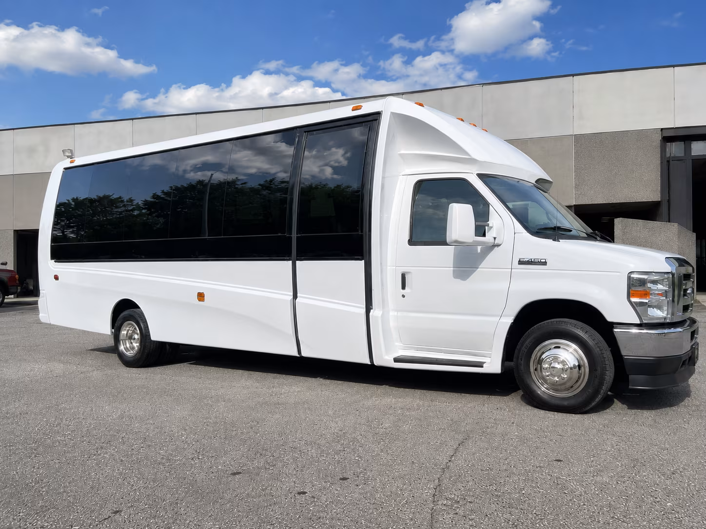 west covina keep your wedding party and guests together with a west covina charter bus